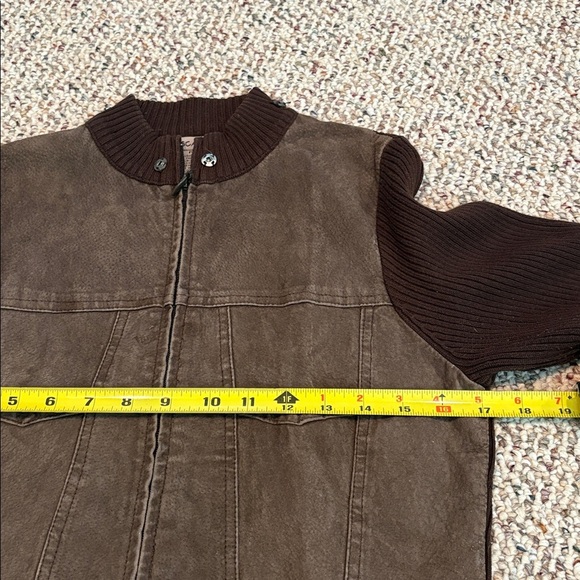 Escapade Brown Suede Bomber Style Zip Up Jacket with Faux Fur Collar. Med Petite - Picture 9 of 10